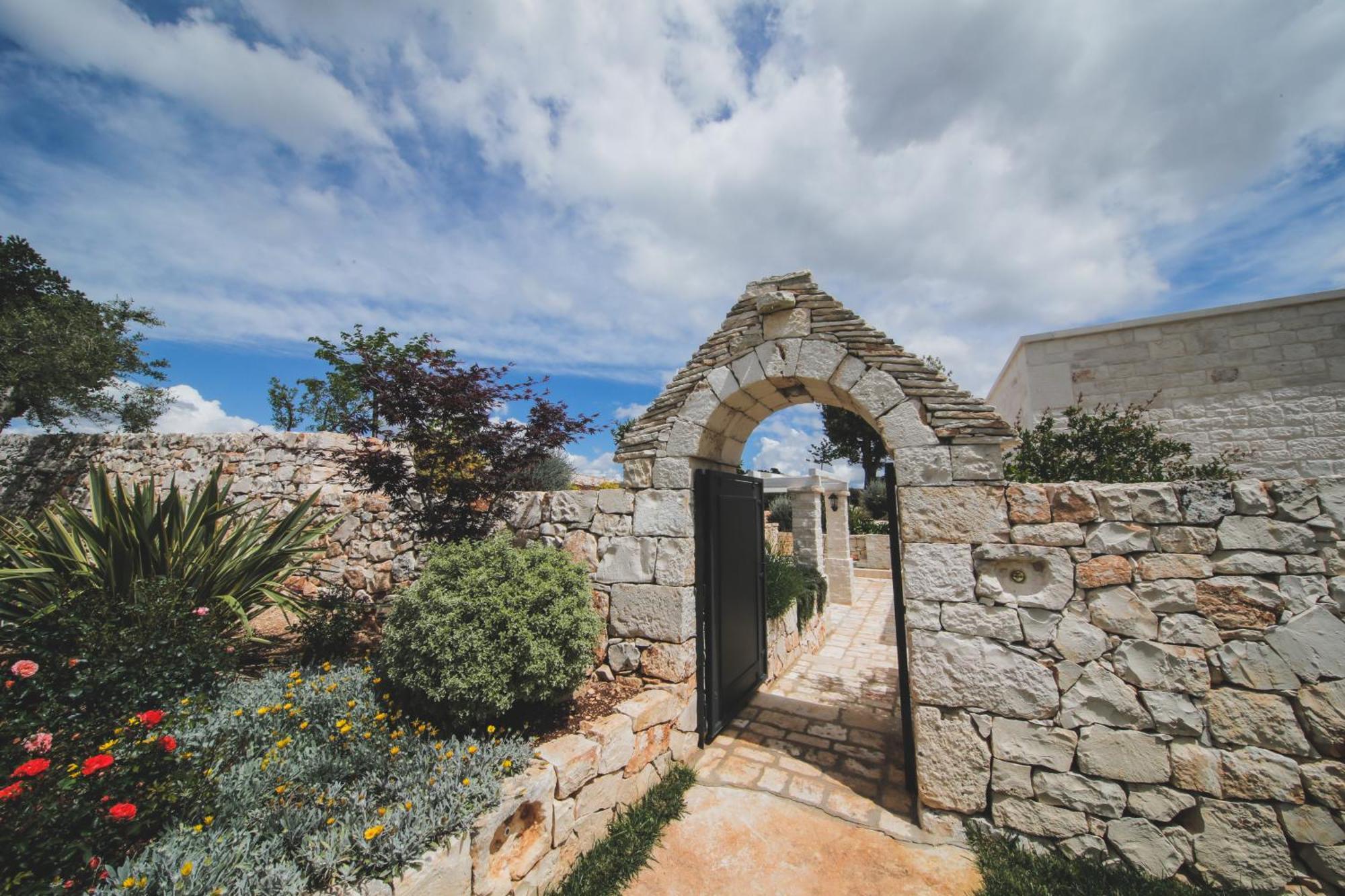 Villa Trulli Arco Antico Locorotondo Exterior foto
